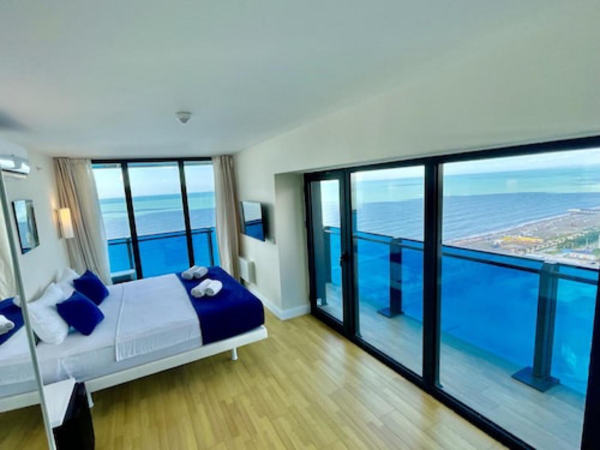Orbi City-Sea View Aparthotel Batumi Exteriör bild