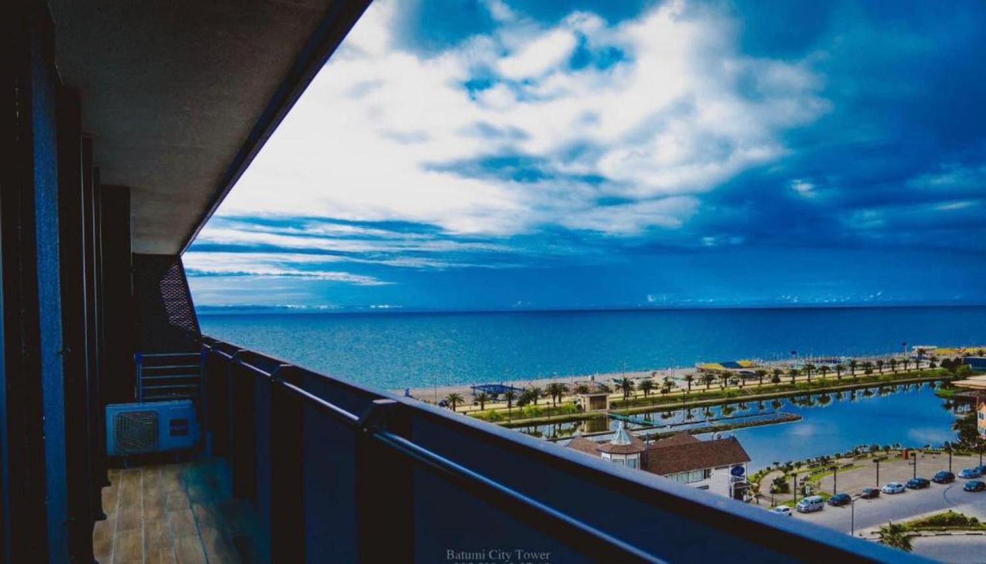 Orbi City-Sea View Aparthotel Batumi Exteriör bild