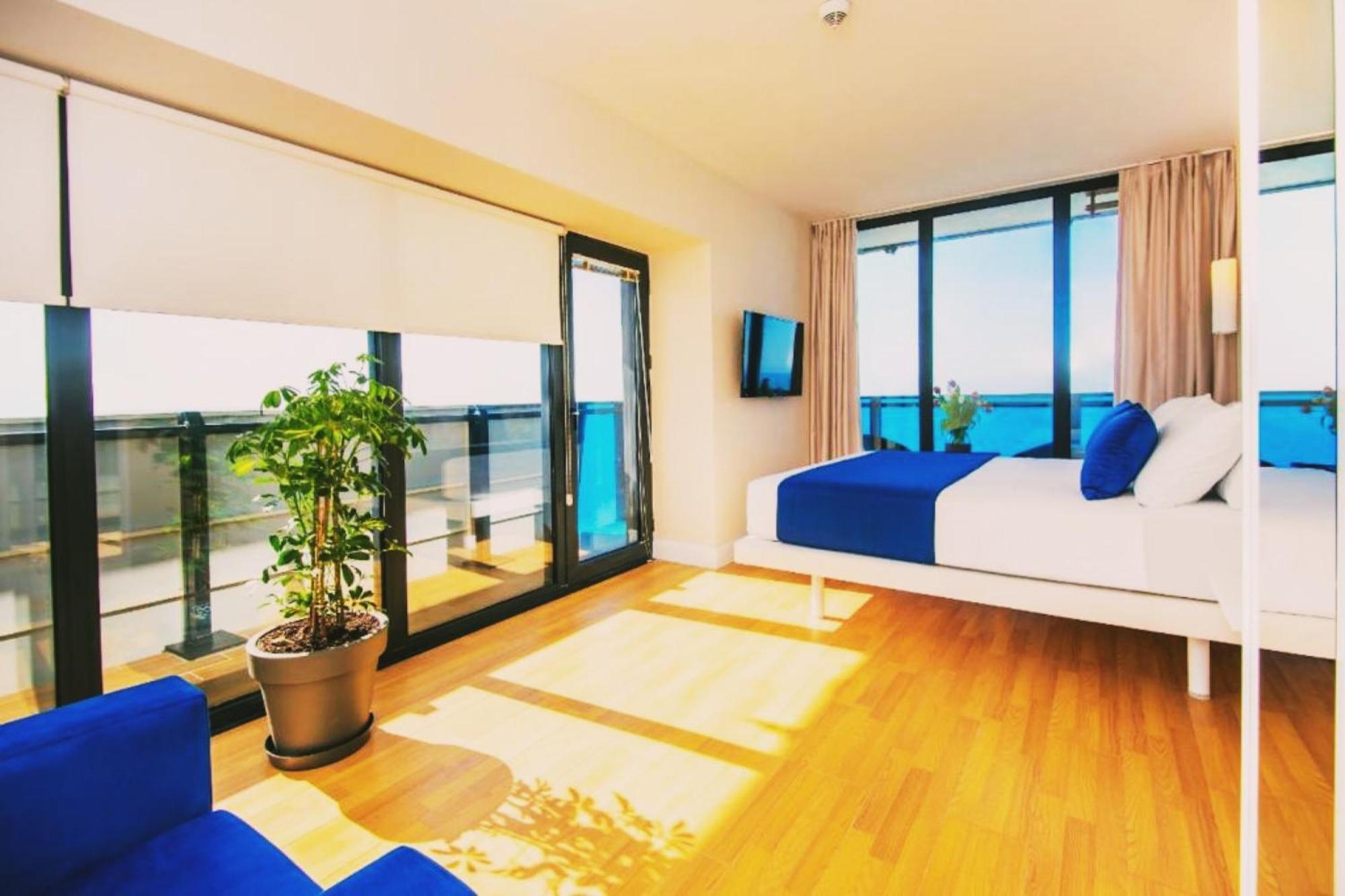 Orbi City-Sea View Aparthotel Batumi Exteriör bild